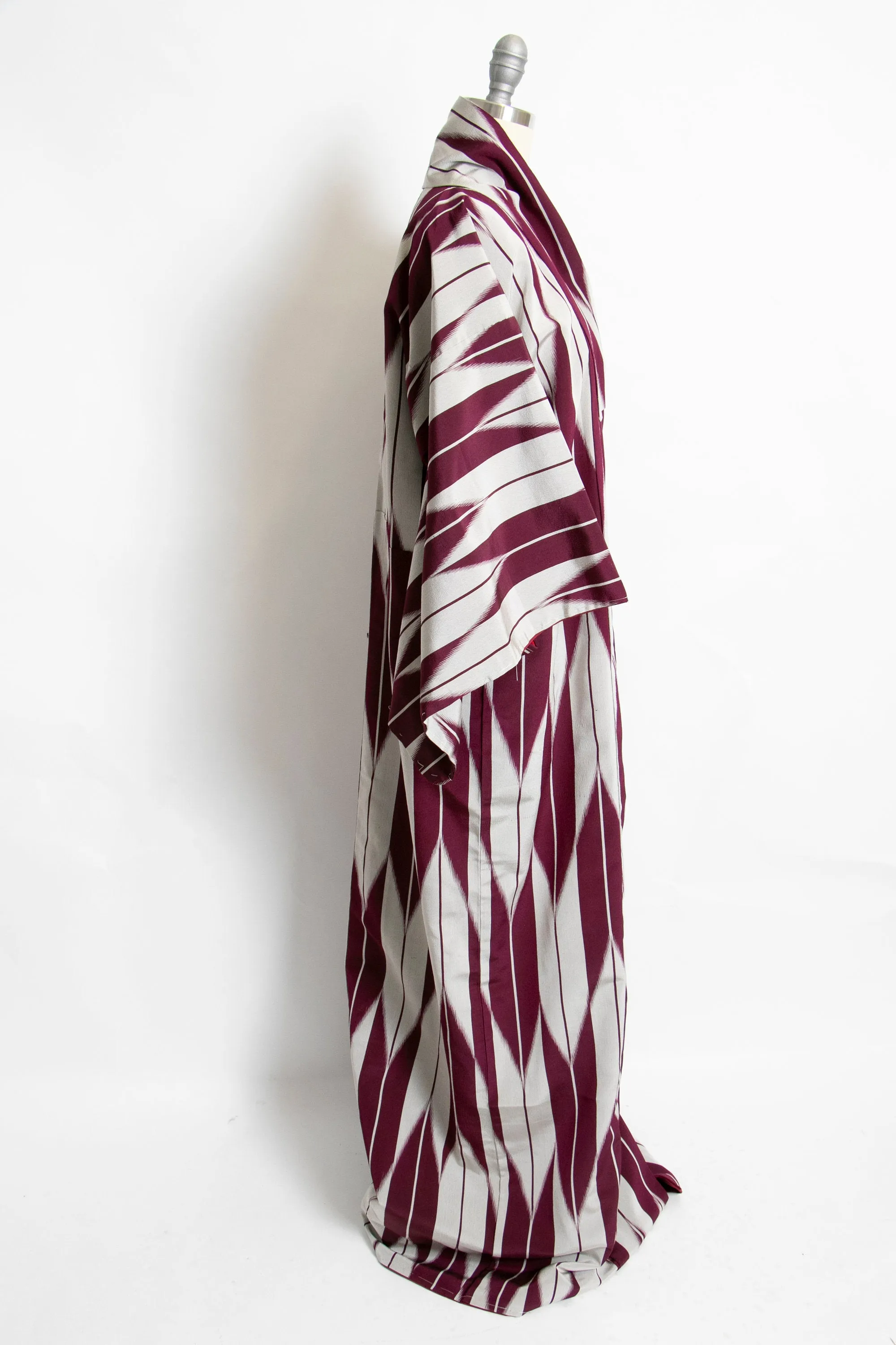 1950s Kimono Japanese Robe Crepe Long Purple Grey 60s