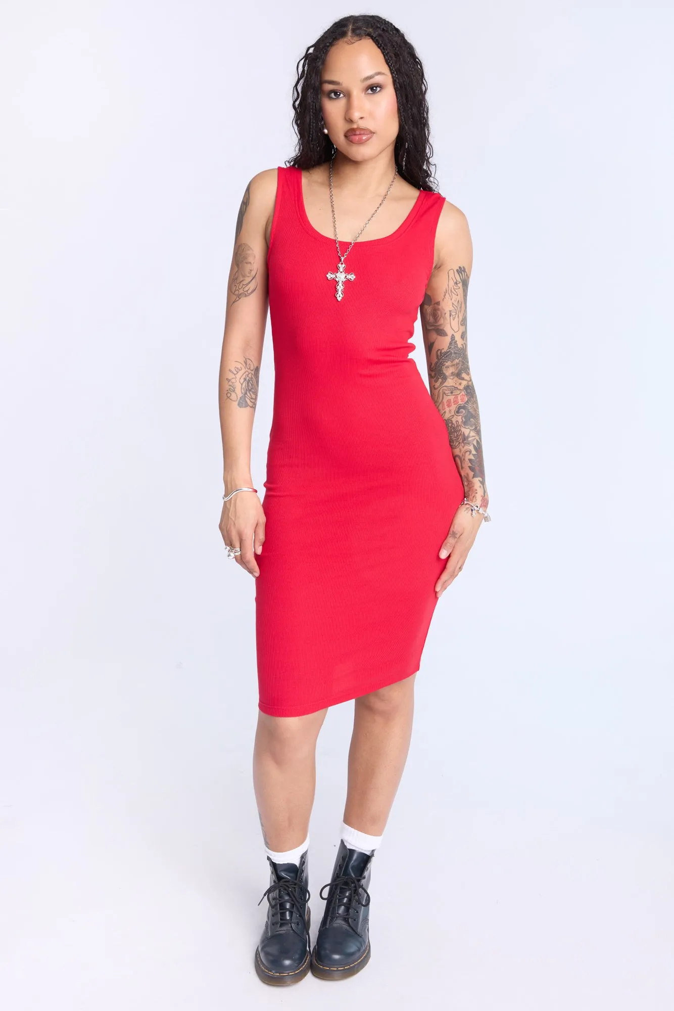 Robe moulante coupe midi