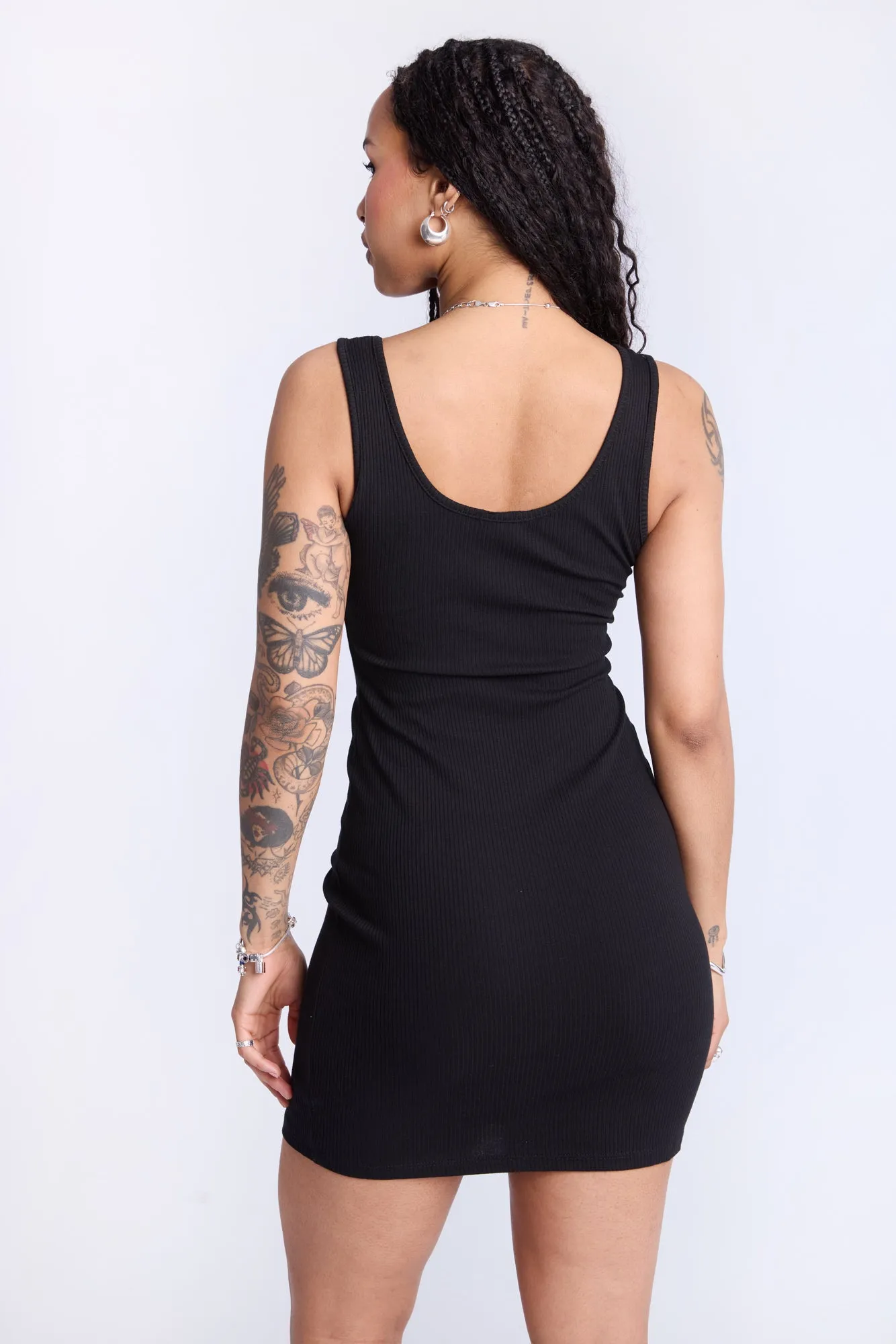 Robe moulante sans manches en tissu côtelé